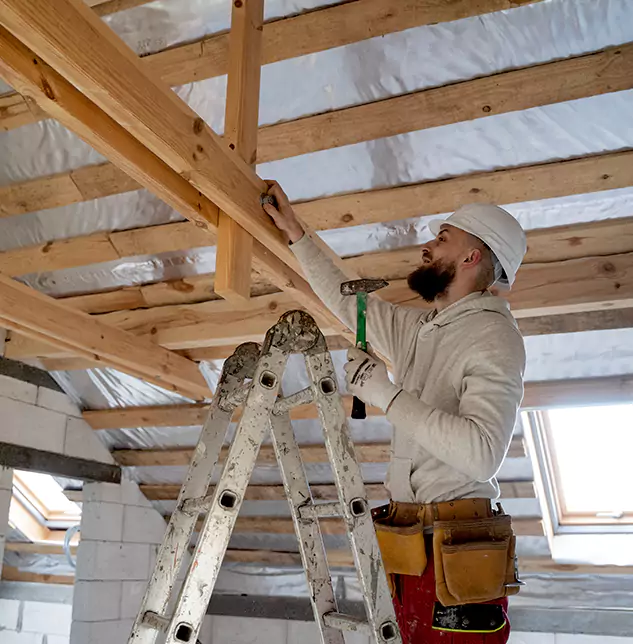 Rapid Emergency Roofing Services: Algonquin, IL's First Call When Disaster Strikes