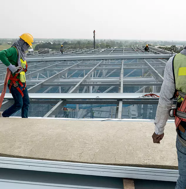 Expert Facility Restoration: Your Trusted Team for Industrial Roof Repair in Algonquin, IL