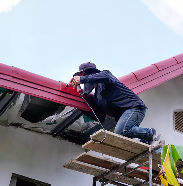 Expert Gutter and Roof Repair: Keeping Algonquin Properties Dry and Protected