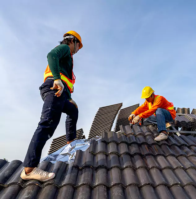 Certified Wind Storm Roof Repair Experts: Defending Properties Across Algonquin, IL
