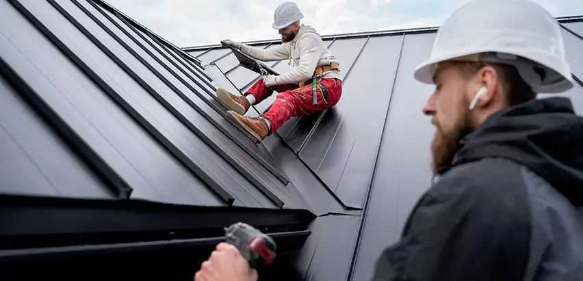 Professional Steel Roof Installation Services in Algonquin, IL