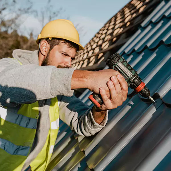Why Algonquin Property Owners Choose Algonquin Roofing Pros for Metal Roof Replacement?