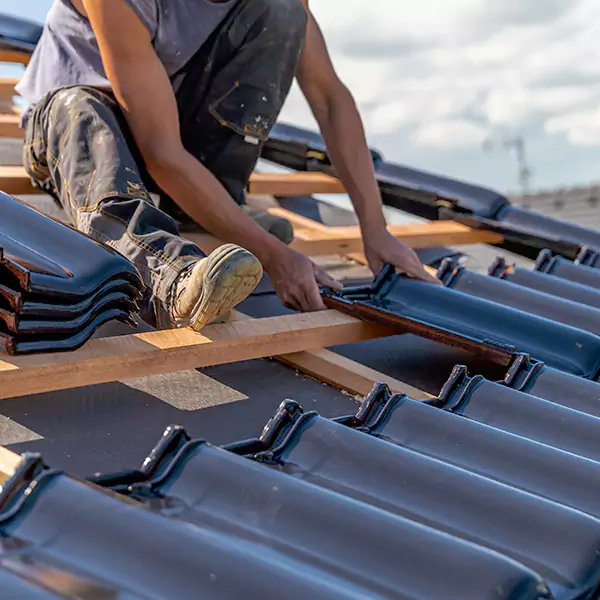 Why Algonquin Homeowners Choose Algonquin Roofing Pros for Roof and Gutter Repair?