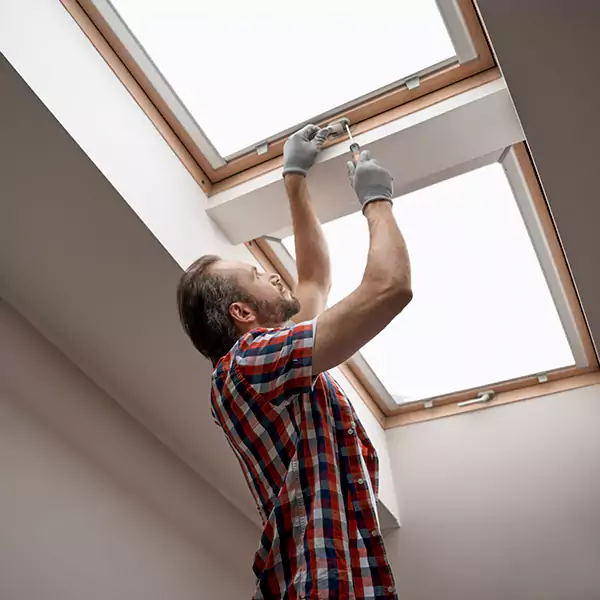 Why Algonquin, IL Homeowners Choose Algonquin Roofing Pros for Skylight Repair?